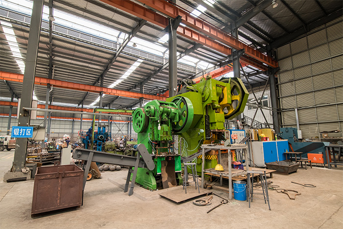 辛集网架配件-锥头加工车间